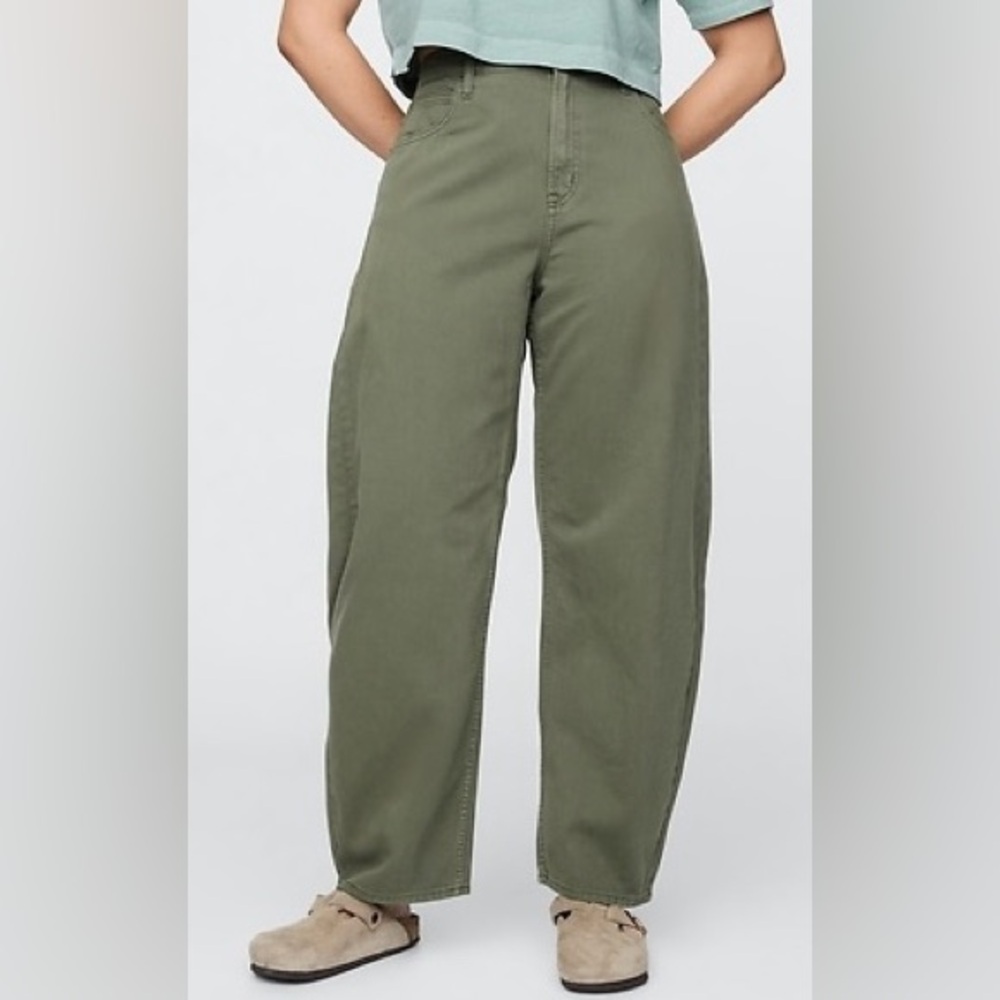NWOT GAP Women's High Rise Olive Jeans